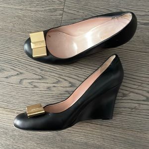 Kate Spade - Women’s Black Gold Bow Wedges - Size 9.5